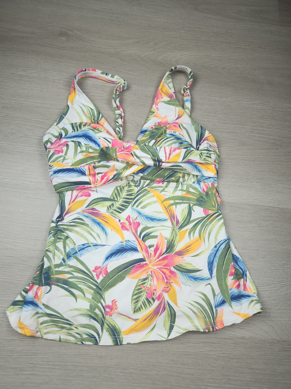 Liz Claiborne Tropical Floral Tankini Top Size Medium